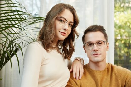 entdecken sie unsere vielfältige auswahl an accessoires, die ihrem stil den perfekten schliff verleihen. von schmuckstücken über taschen bis hin zu trendigen hüten – finden sie alles, was sie brauchen, um ihr outfit zu vervollständigen und zu personalisieren.