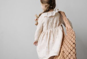 entdecken sie nachhaltige kinderbekleidung, die sowohl umweltfreundlich als auch stilvoll ist. unsere kollektion bietet bequeme und gesunde kleidung für ihre kleinen, hergestellt aus biologischen materialien.